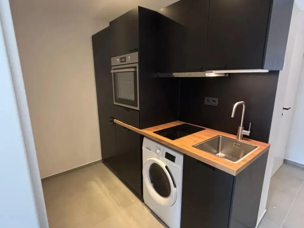 Möbliertes WG-Zimmer ab sofort verfügbar / Stadelheimer Straße 23, München / WE7 / Zi.1