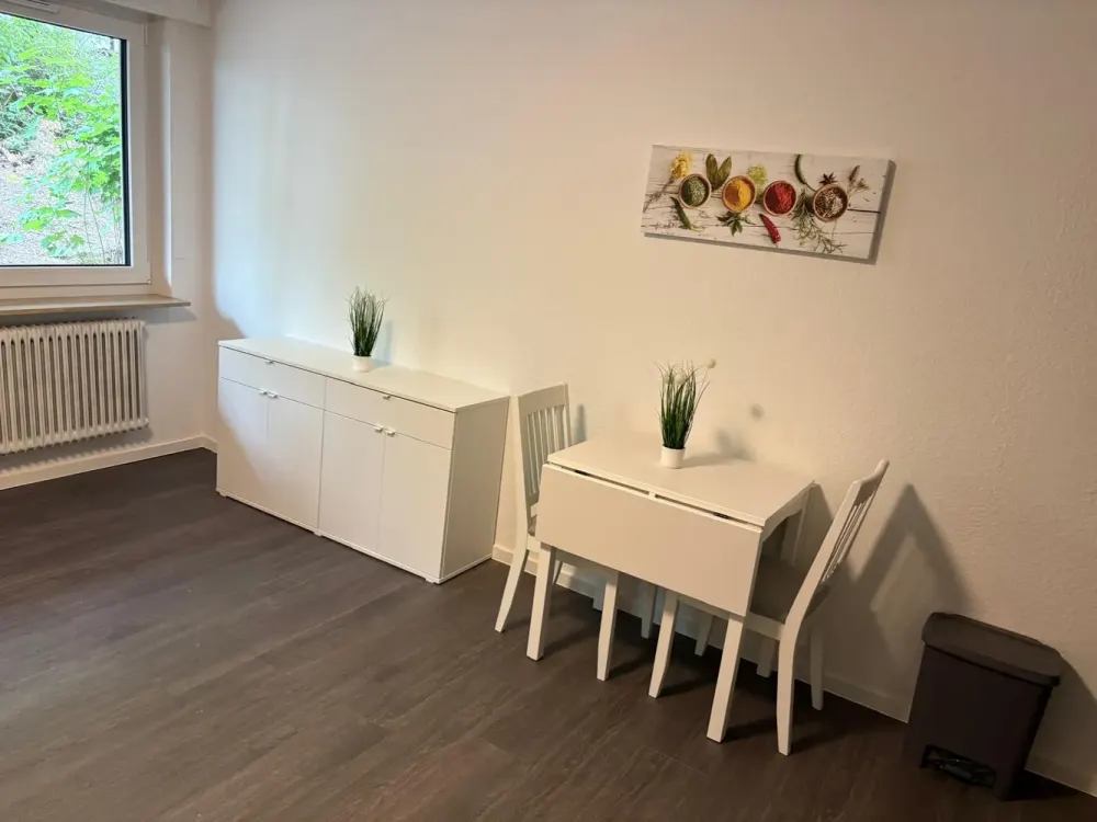 *Vollmöbliertes+Ausgestattetes Apartment* Kelsterbach nähe Flughafen* Erstbezug nach Sanierung