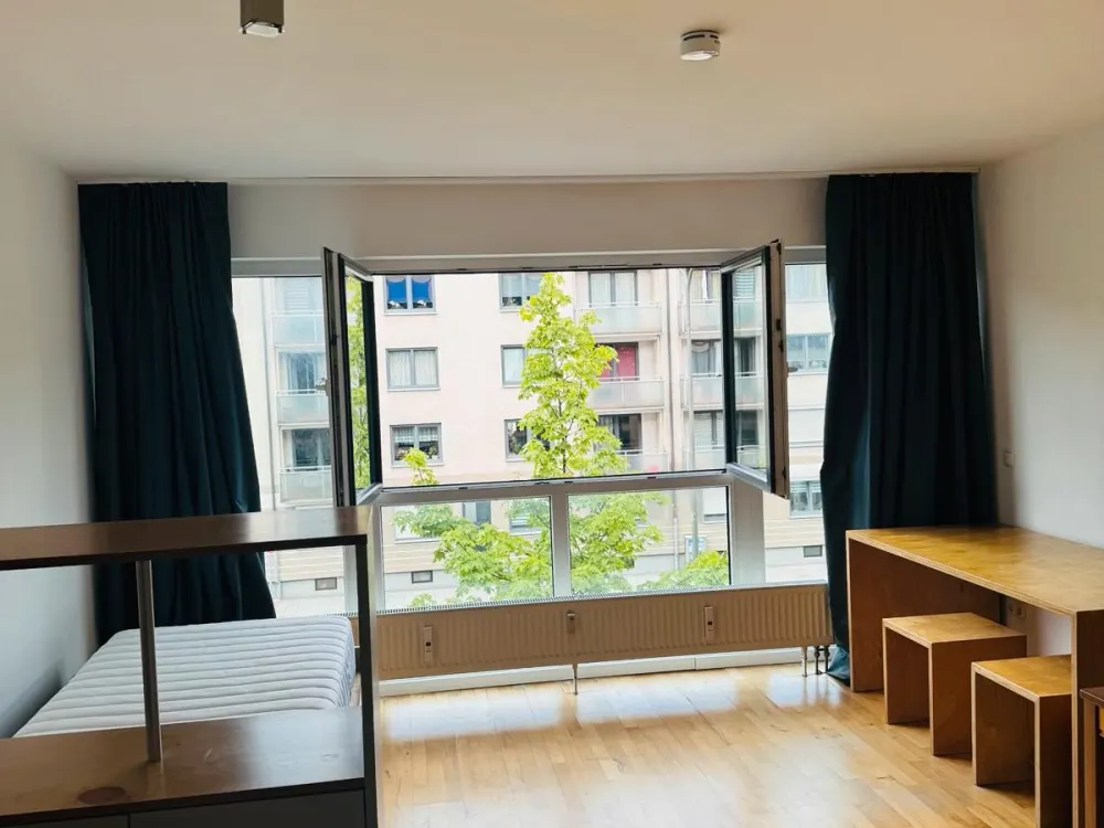 Ein Zimmer Apartment ab sofort inkl Stellplatz zu VERMIETEN!