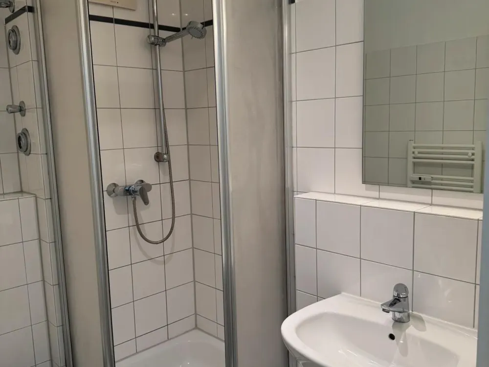Ein Zimmer Apartment ab sofort inkl Stellplatz zu VERMIETEN!
