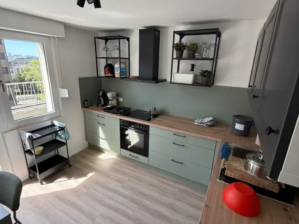 Studentenzimmer in WG in Karlsruhe: 6 Zimmer in zentraler Lage