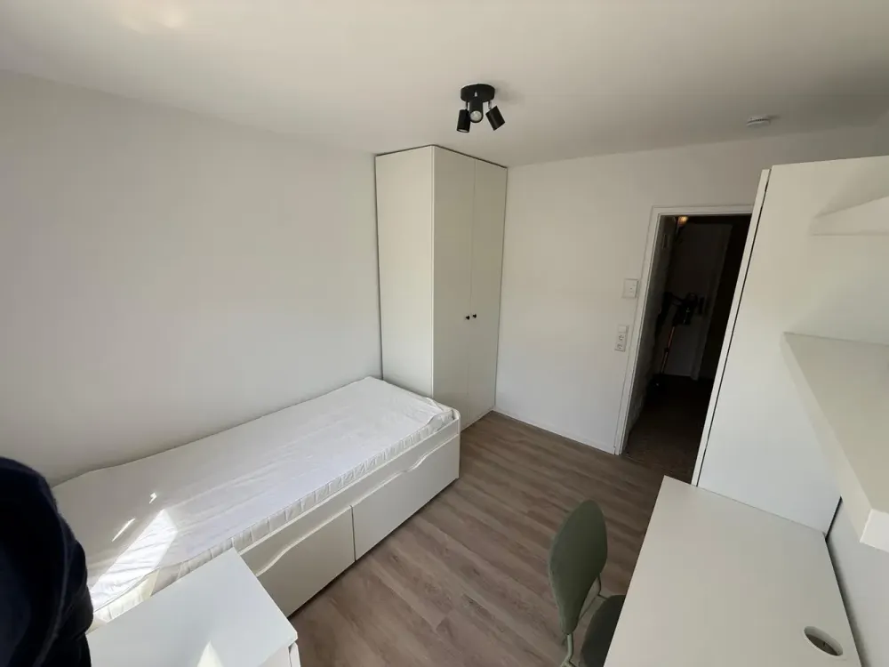 Studentenzimmer in WG in Karlsruhe: 6 Zimmer in zentraler Lage