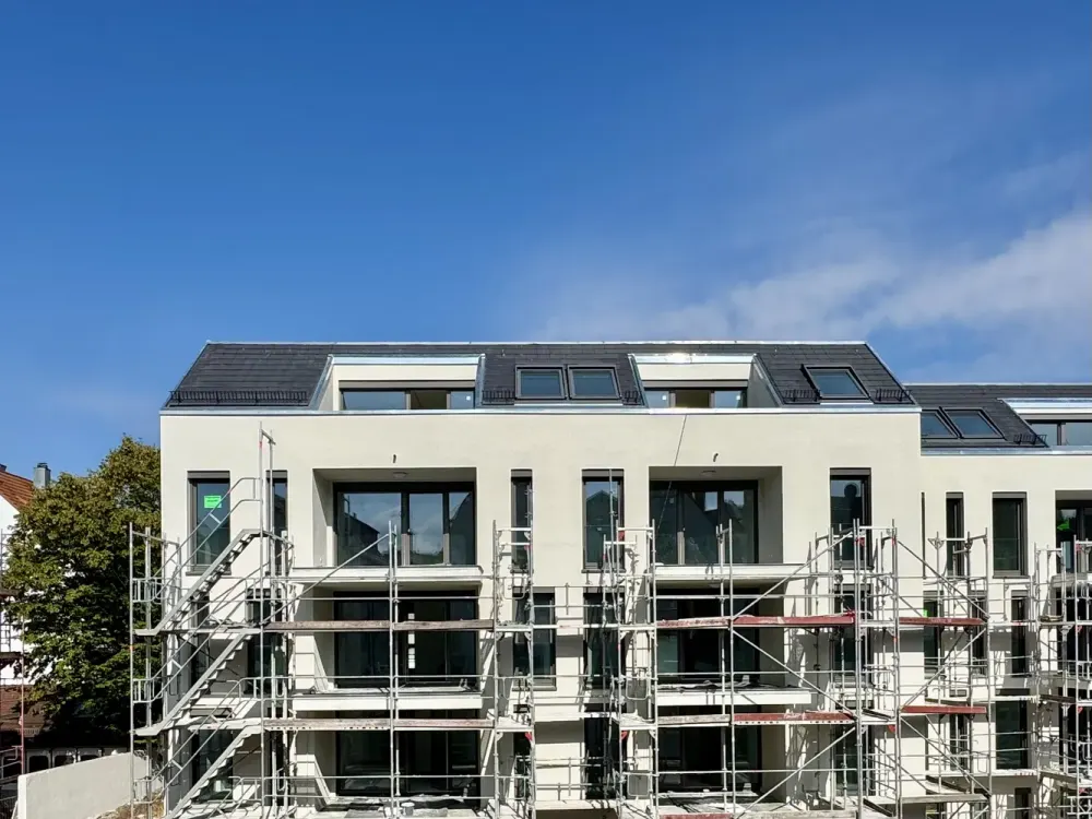 Right in the Middle - Sunny 4-Room New-Build Apartment in the Center of Stuttgart-Feuerbach