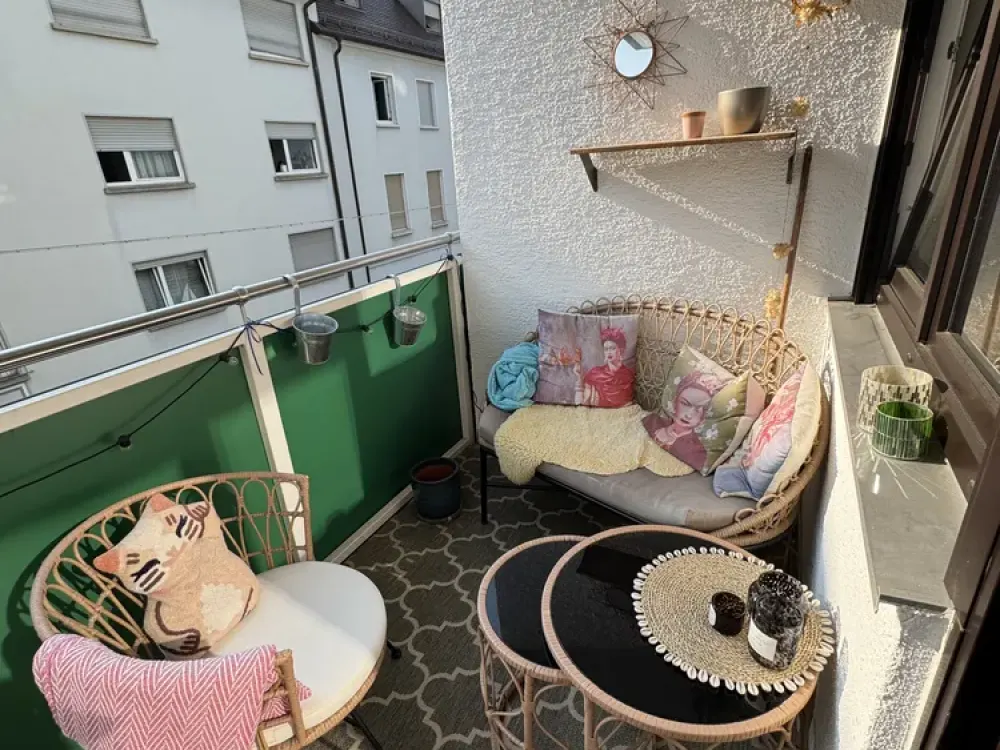 1-Zimmer-Wohnung + Balkon & Garage, Hirschstr. Karlsruhe, Zentral + ruhig, 34qm