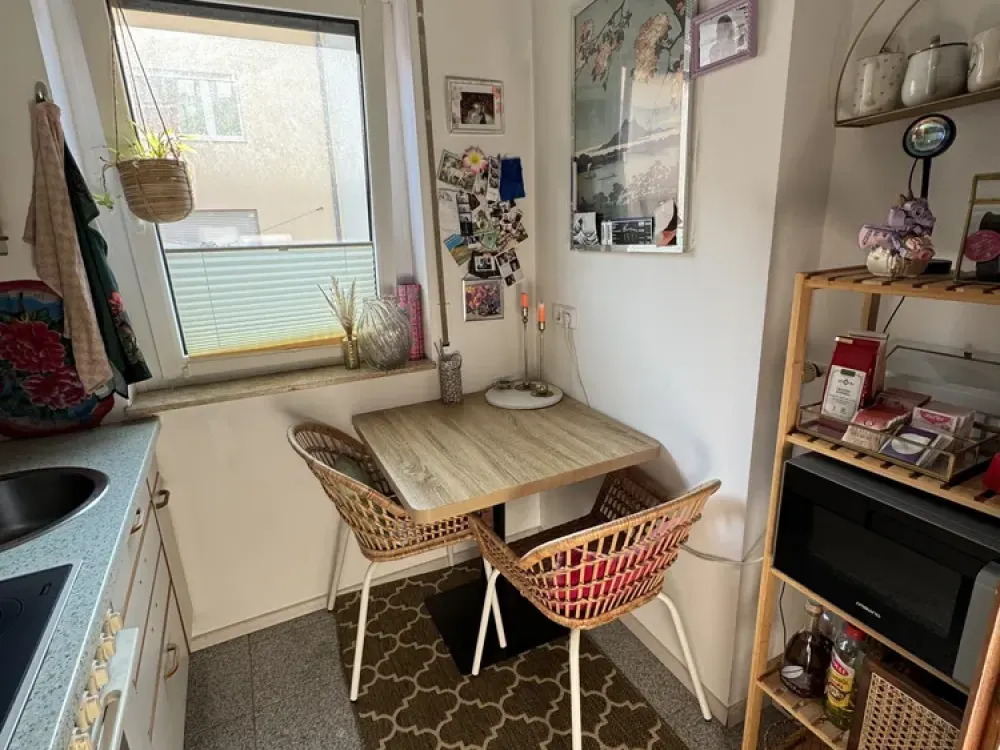 1-Zimmer-Wohnung + Balkon & Garage, Hirschstr. Karlsruhe, Zentral + ruhig, 34qm