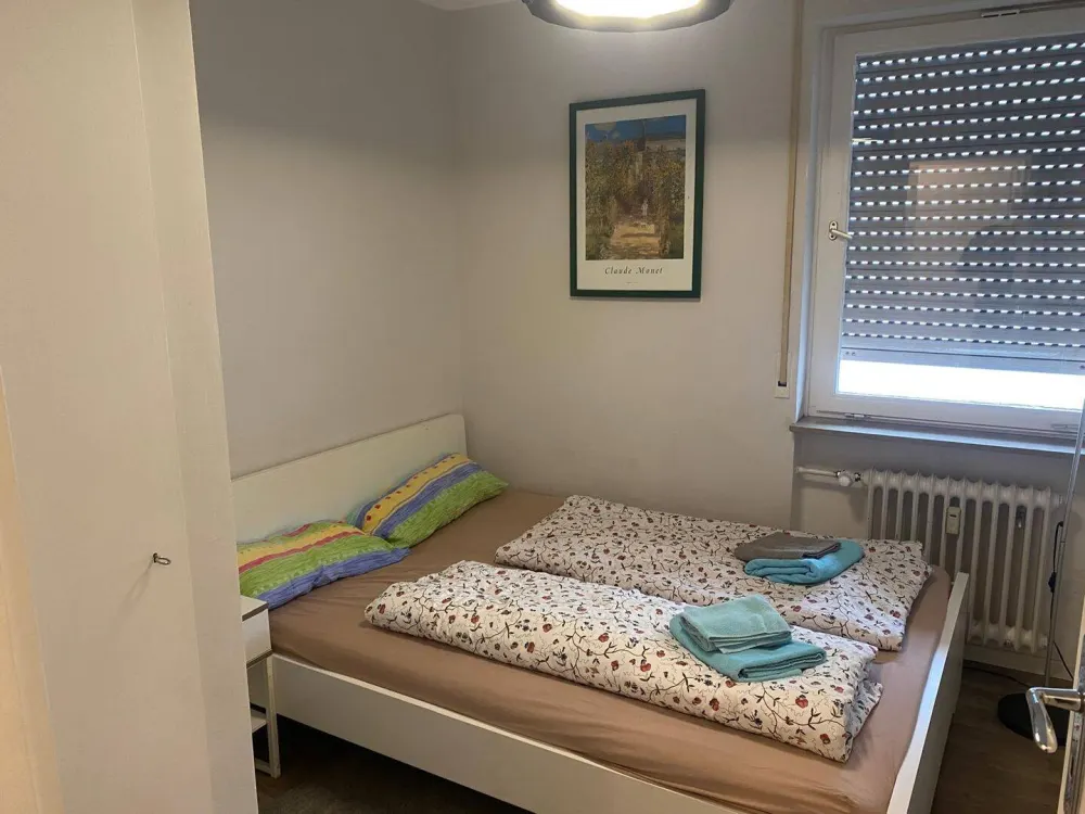Möblierte 3-Zi.-Wohnung mit 2 SZ am Opernhaus