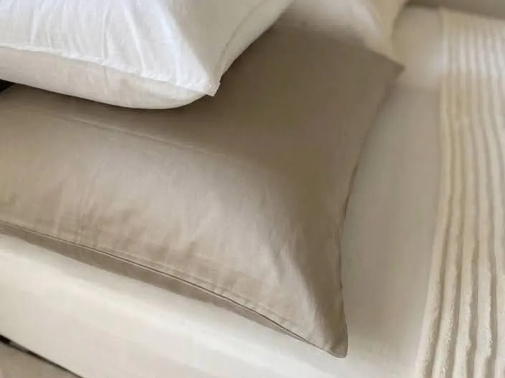 NEU RENOVIERT INKL. GAS STROM HEIZUNG TV DSL UND VOLLAUSSTATTUNG
