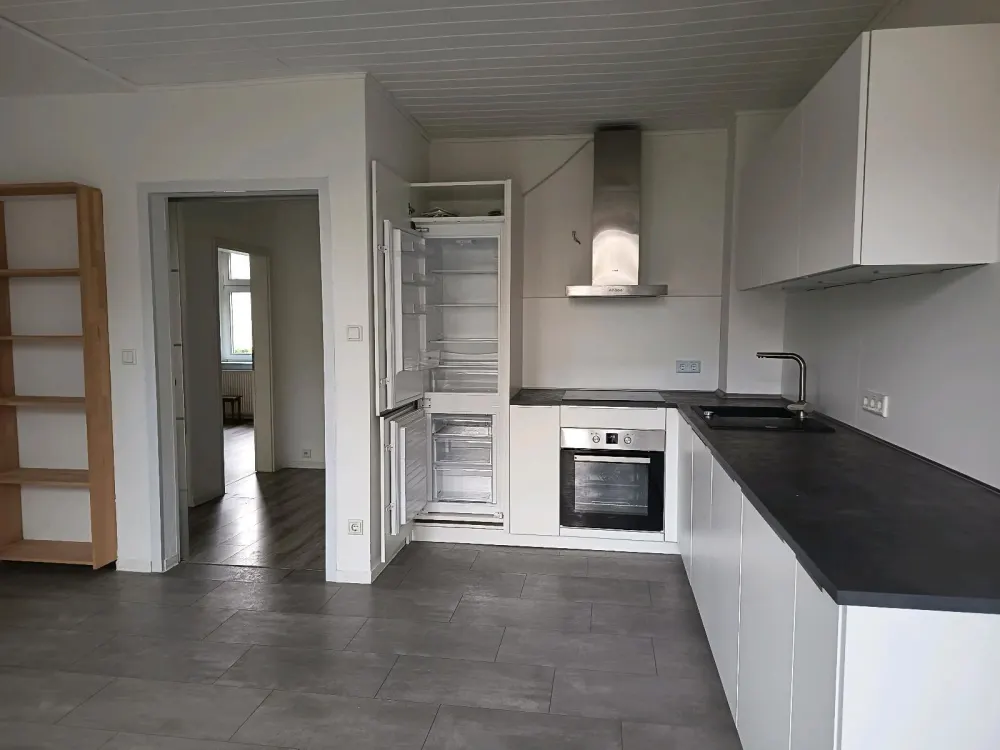 Vollmöbilierte Wohnung an der Sechs See Platen zu Vermieten