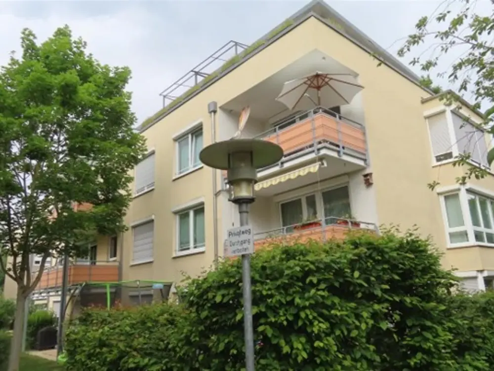 Erstbezug nach Sanierung - 2 Zimmerwohnung mit TG und Balkon in Gerlingen 11308/601/27