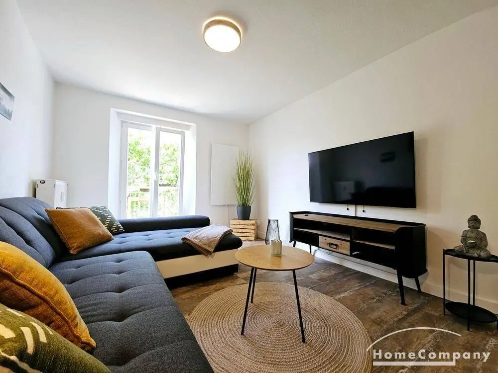 28097 HomeCompany Dresden Möbliert/Furnished 2-Zimmer Apartment mit Balkon in Dresden-Großluga max. 3 Personen