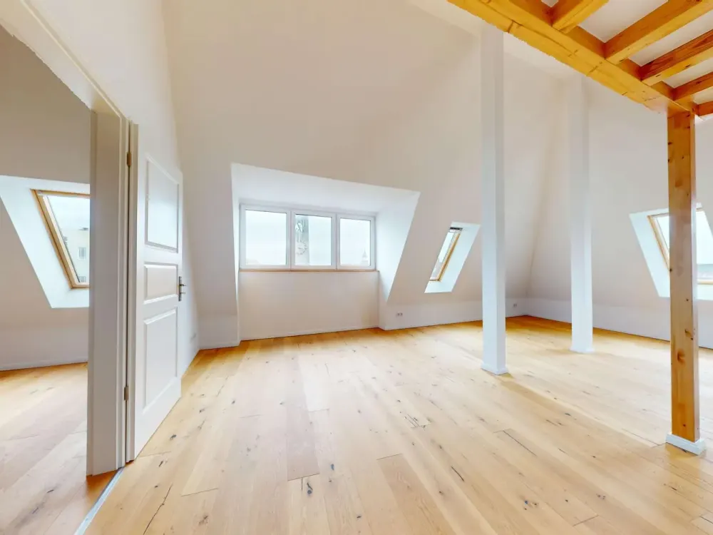 Exklusive Dachgeschosswohnung mit Loft-Feeling