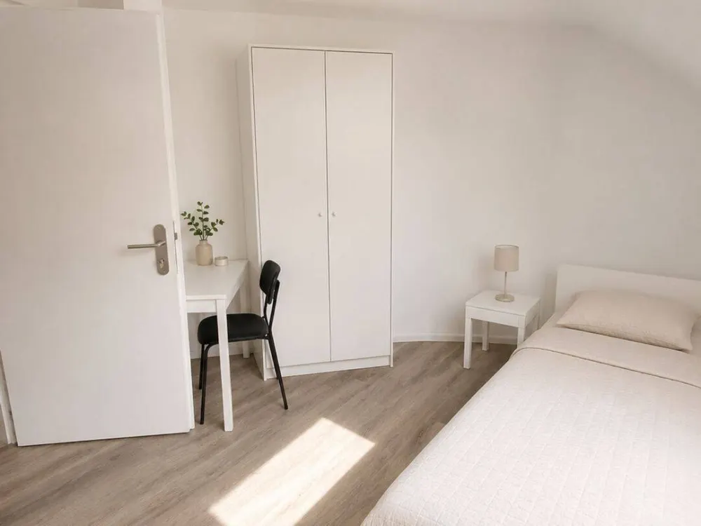 Wunderschönes Shared Apartment Mitten in Stuttgart