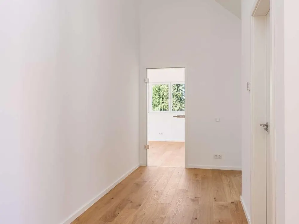 Zum Erstbezug: 3-Zimmer-Wohnung mit Dachterrasse in ruhiger Lage