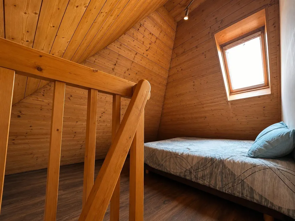 Fully furnished 2-room Apartment
