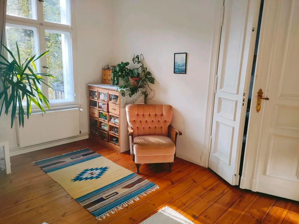 4 Wochen Untermiete: schöne Altbauwohnung