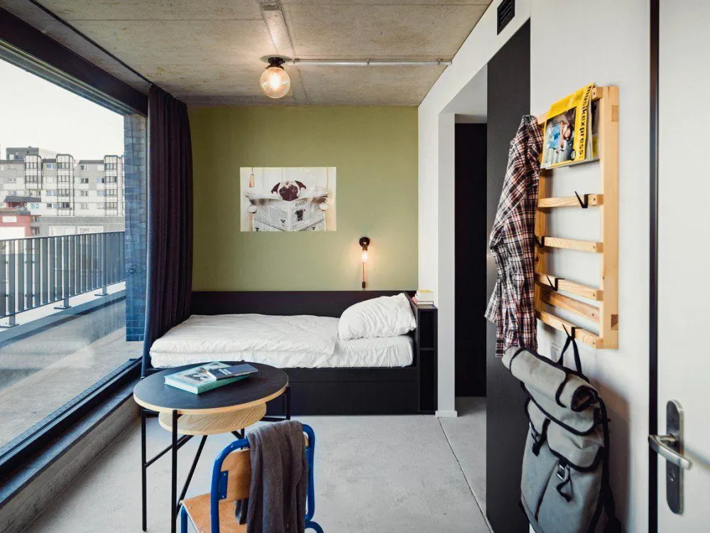 Neon Wood Student Housing in Berlin Mitte-Wedding, Penthouse Balcony Apartment