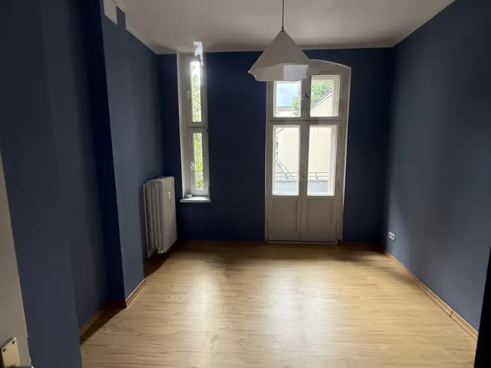 Absolut ruhige, WG-geeignete Wohnung mit Südbalkon, Studierende bevorzugt