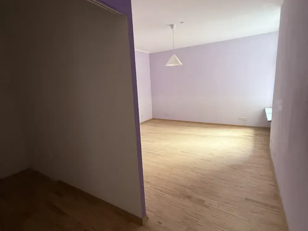 Absolut ruhige, WG-geeignete Wohnung mit Südbalkon, Studierende bevorzugt