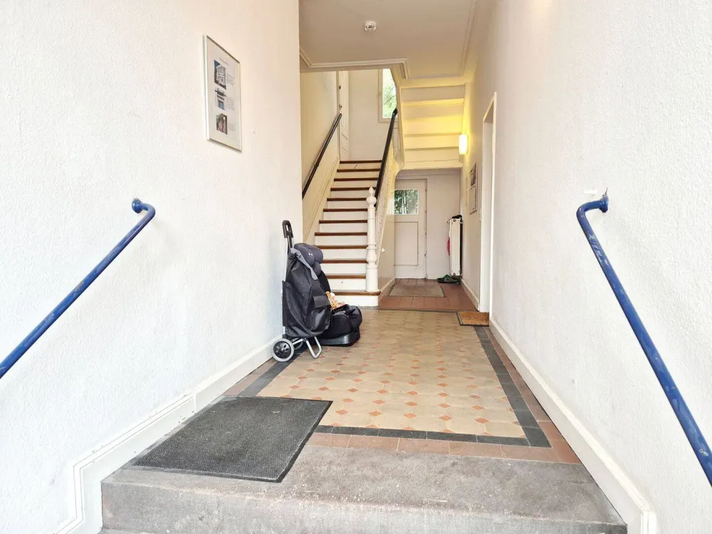 Renovated 1 Room Apartment with Kitchen and Bathroom on the Ground Floor
