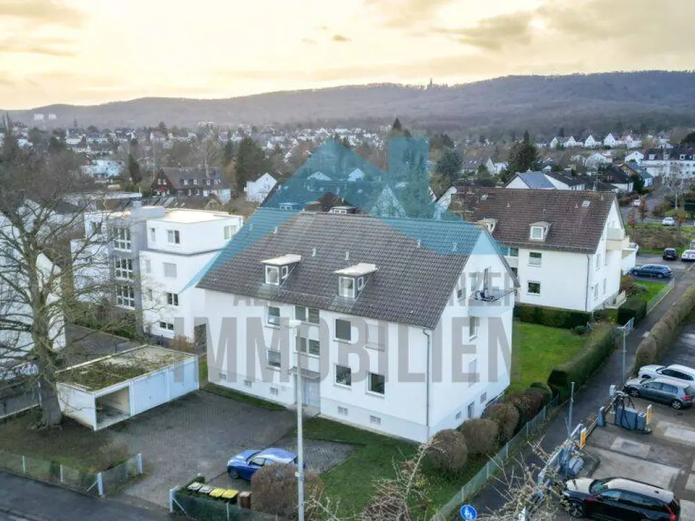 Erstbezug nach Renovierung - 3 ZKB-Wohnung mit Balkon in zentraler Lage von Kassel-Harleshausen!