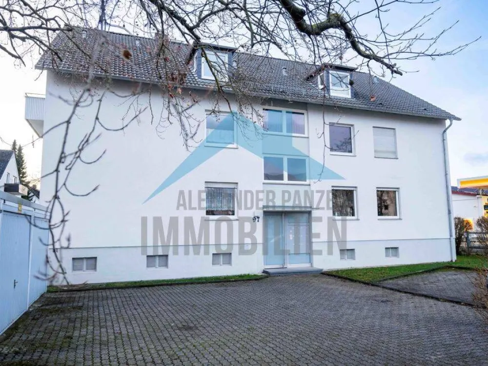 Erstbezug nach Renovierung - 3 ZKB-Wohnung mit Balkon in zentraler Lage von Kassel-Harleshausen!