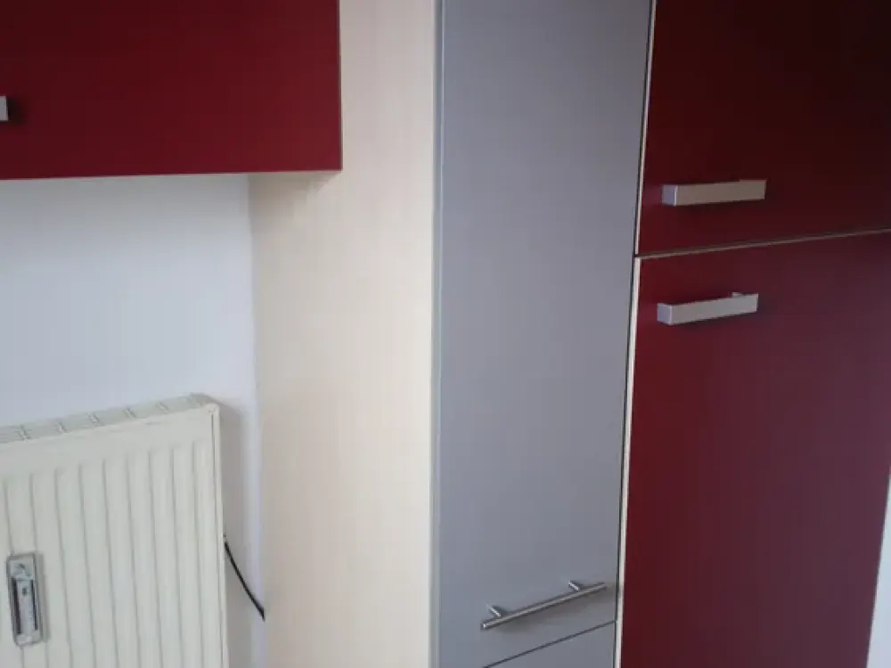 Geschmackvolle Wohnung mit vier Zimmern sowie Balkon und Einbauküche in Roggentin