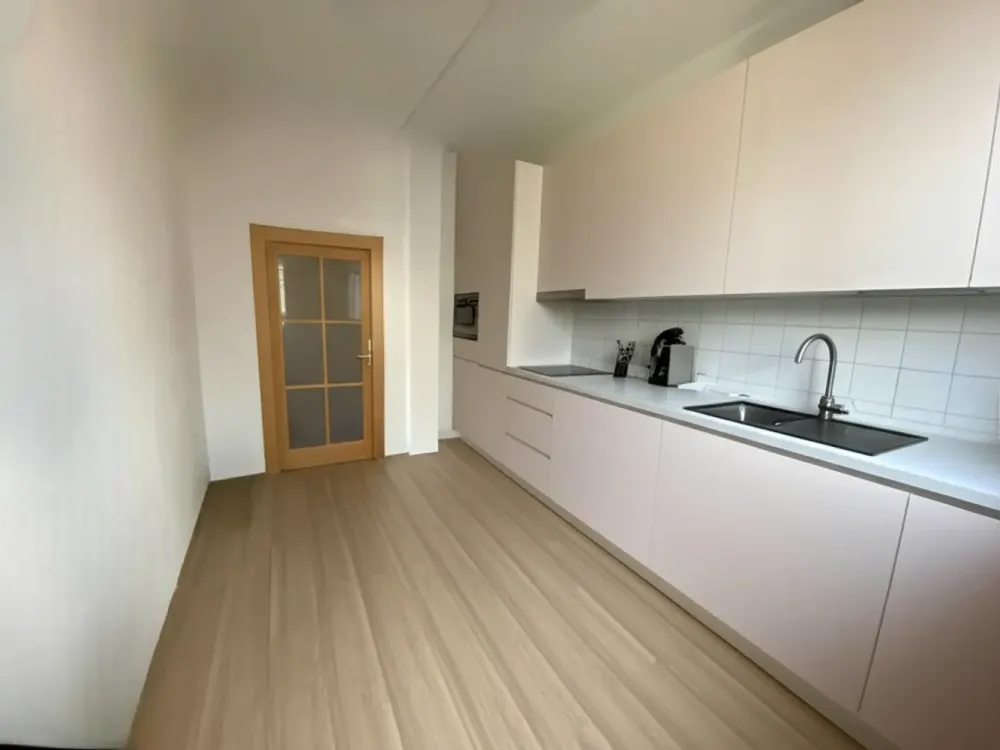Renovierte 2-Zimmer Wohnung, zentral neben der Uniklinik