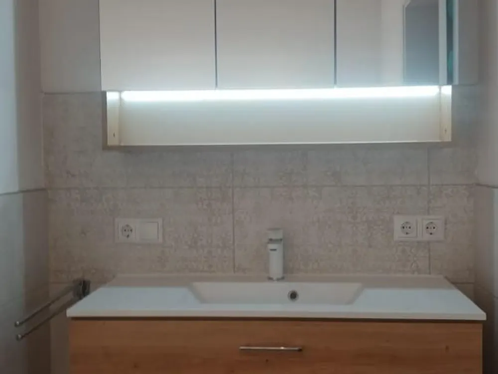 Schöne Erdgeschoss Wohnung, frisch saniert