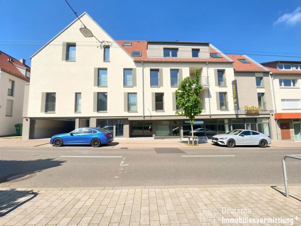 Lichtdurchflutete Neubauwohnung mit 4 Zimmern