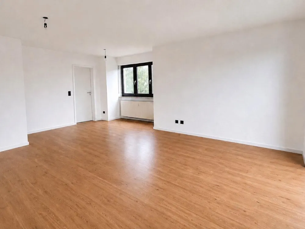 Frisch renoviert: Helle 2-Zimmer-Wohnung in Dresden | Erstbezug