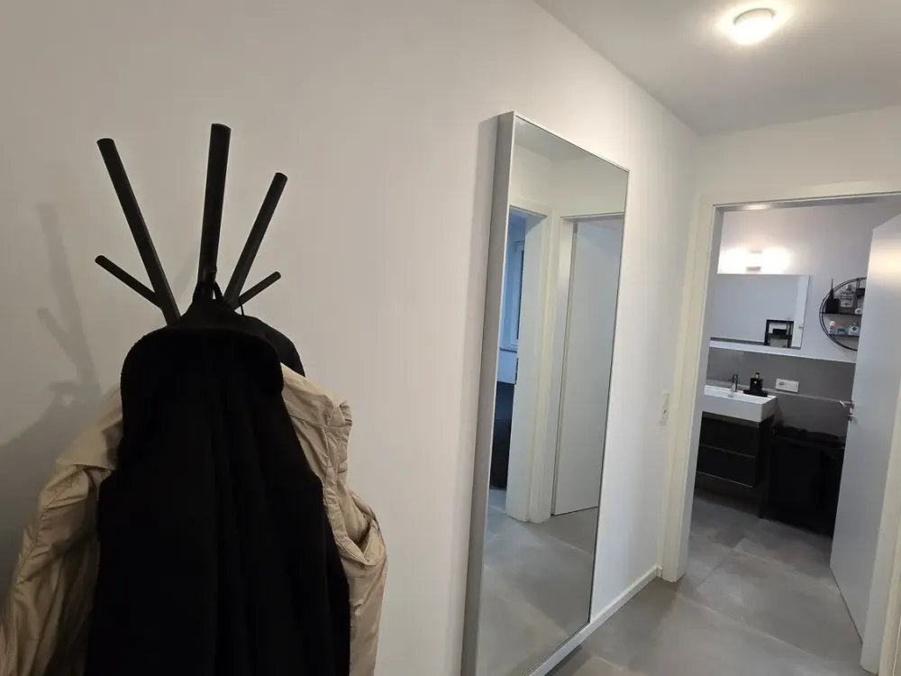 Stilvoll möbilierte 2-Zimmer-Wohnung zentrumsnah