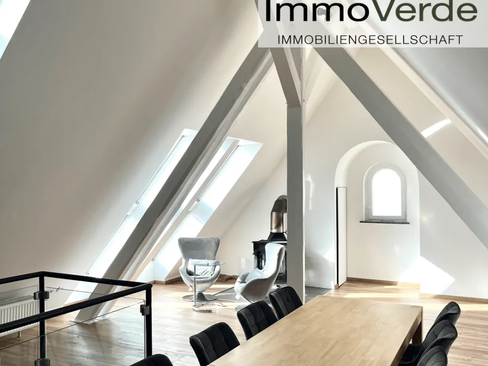 Charmante und lichtdurchflutete 4-Zimmer-Maisonettewohnung mit Garten