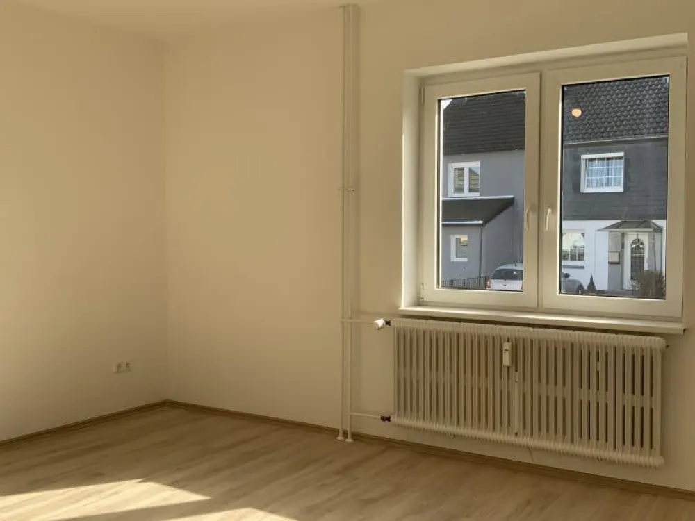 Schicke Erdgeschosswohnung mit Duschebadezimmer
