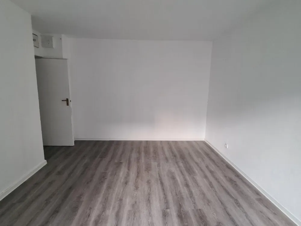 Renovierte 2-Zimmer-Wohnung in guter Lage in Offenbach