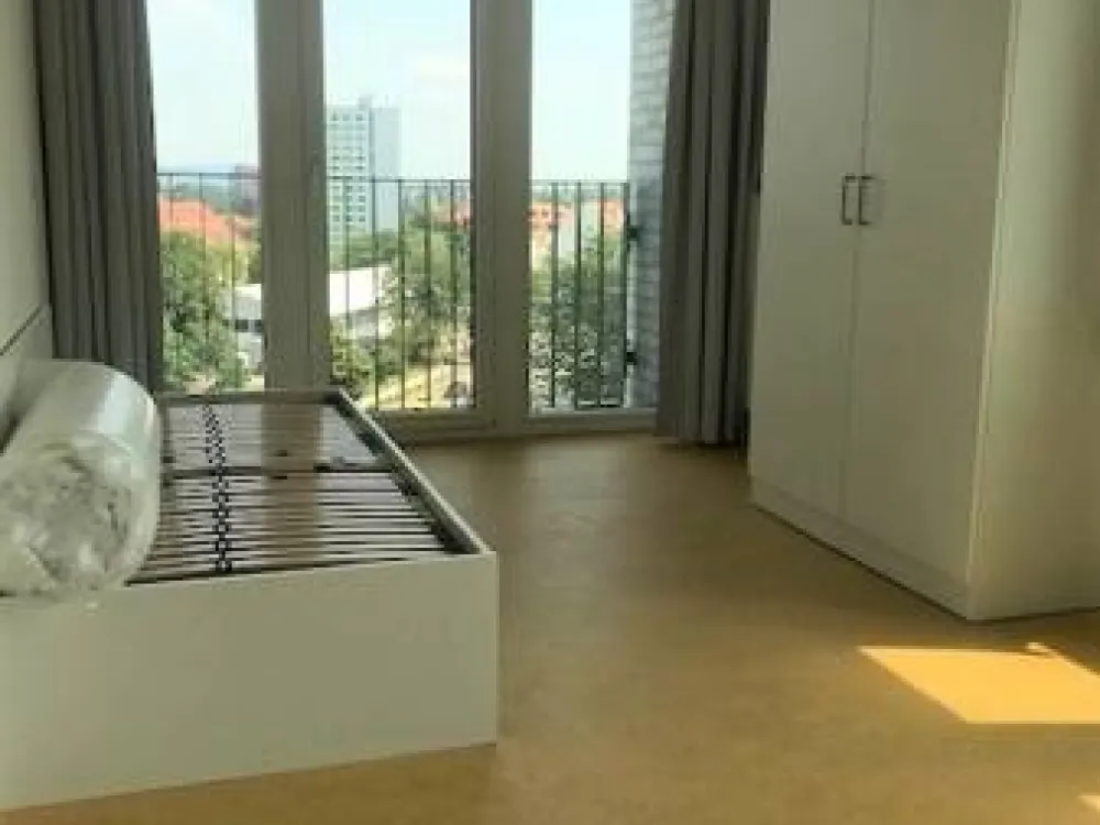 Für Studenten - Doktoranden - möblierte 3er WG Wohnung -frei ab sofort