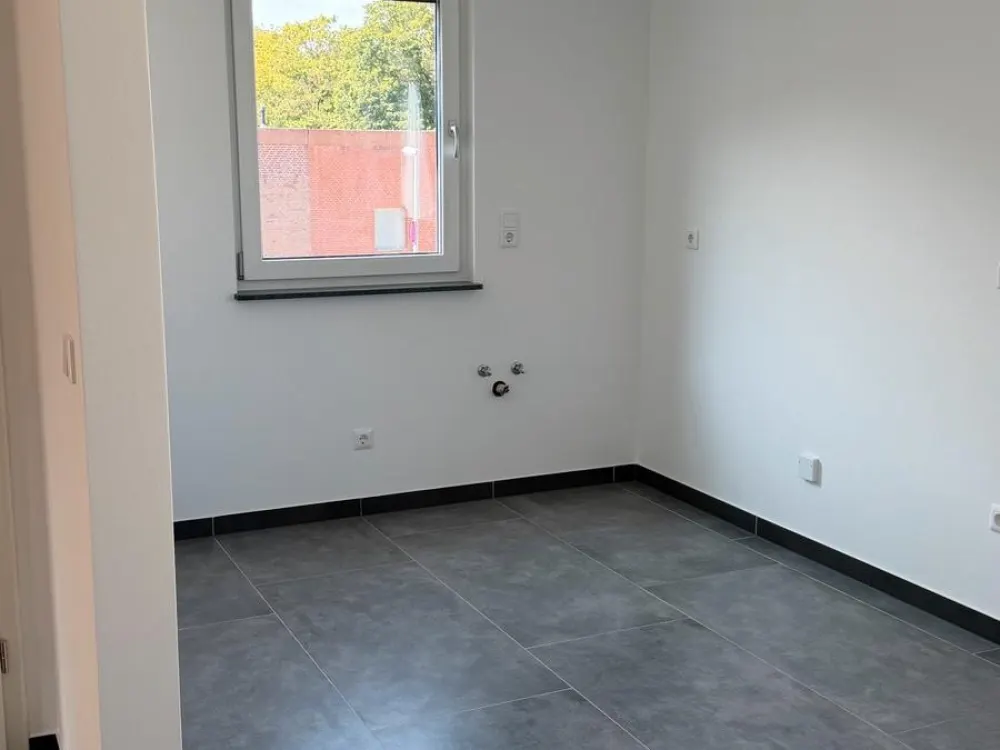 Maisonette Wohnung in Reihenendaus nähe Wasserstadt Limmer