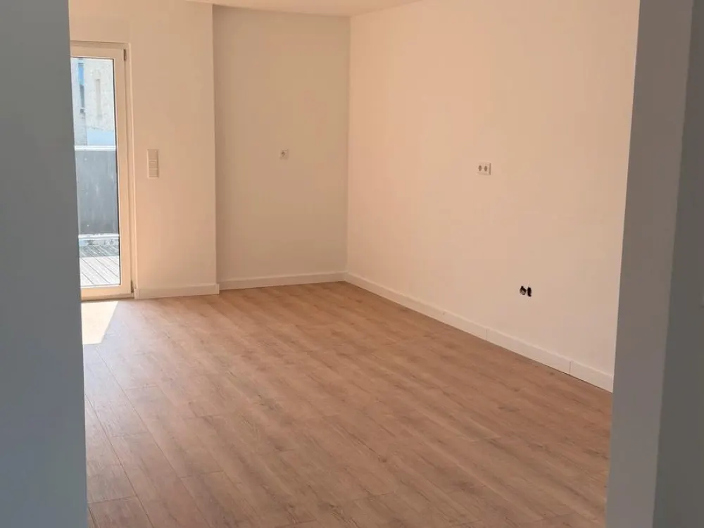 Maisonette Wohnung in Reihenendaus nähe Wasserstadt Limmer