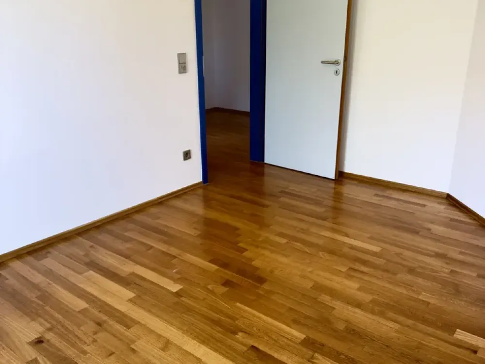 Hochwertige 4-Zimmer-Wohnung in Hattersheim, hell und großzügig