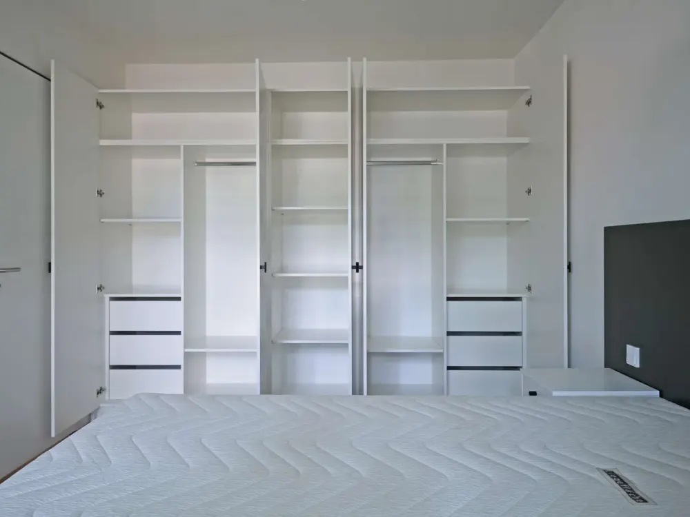 Neubau: Möblierte 2-Zimmer-Wohnung mit Terrasse