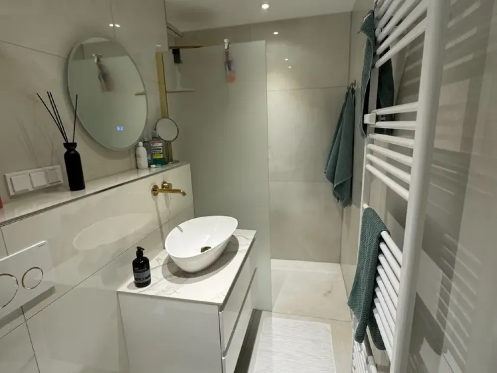 3- Zimmer Luxus Wohnung