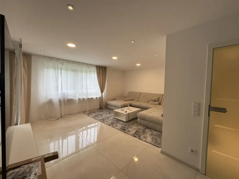 3- Zimmer Luxus Wohnung
