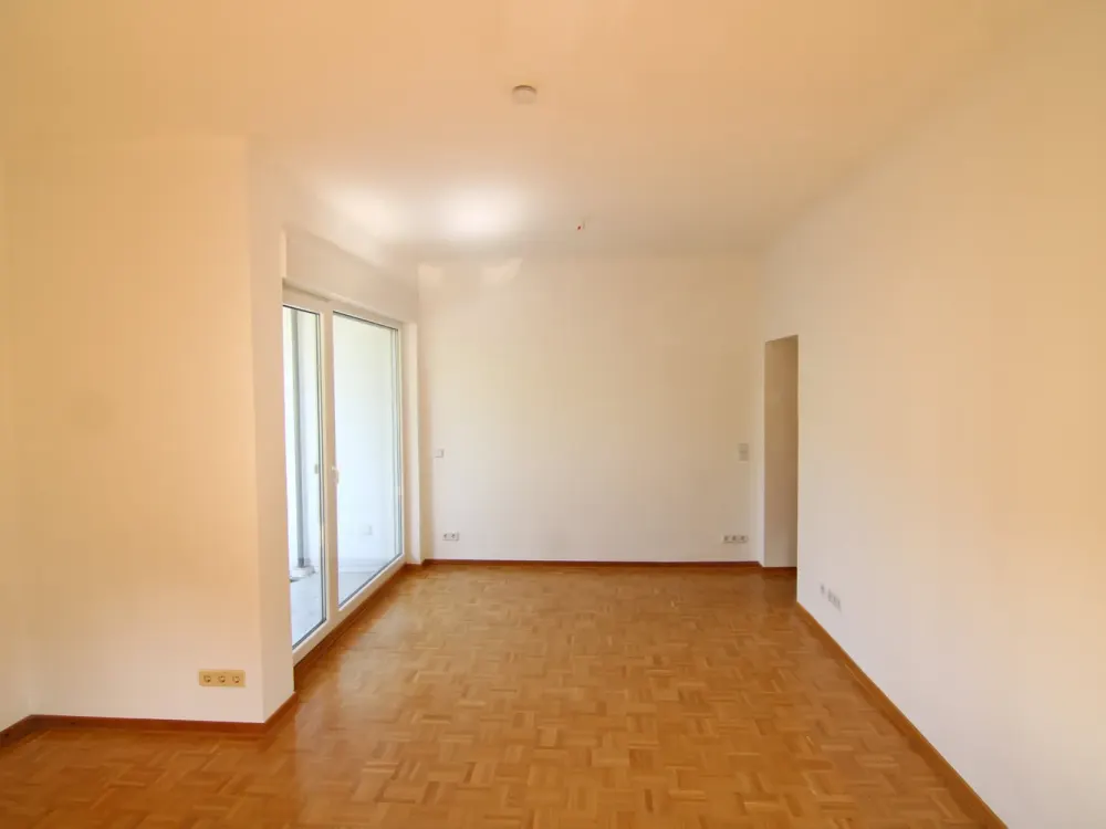 Maisonettewohnung mit zwei Balkonen, EBK und Parkett - ruhige Lage, am Stadtpark Steglitz!