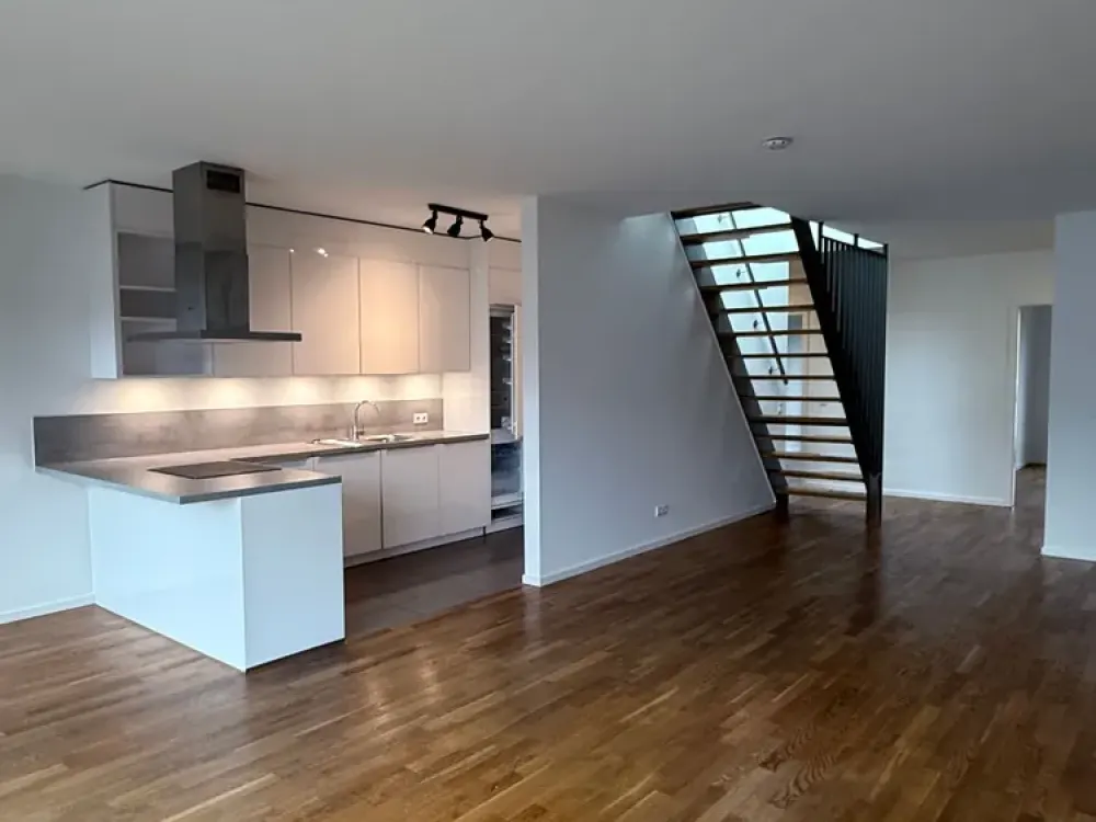 5-Zimmer-Komfortwohnung