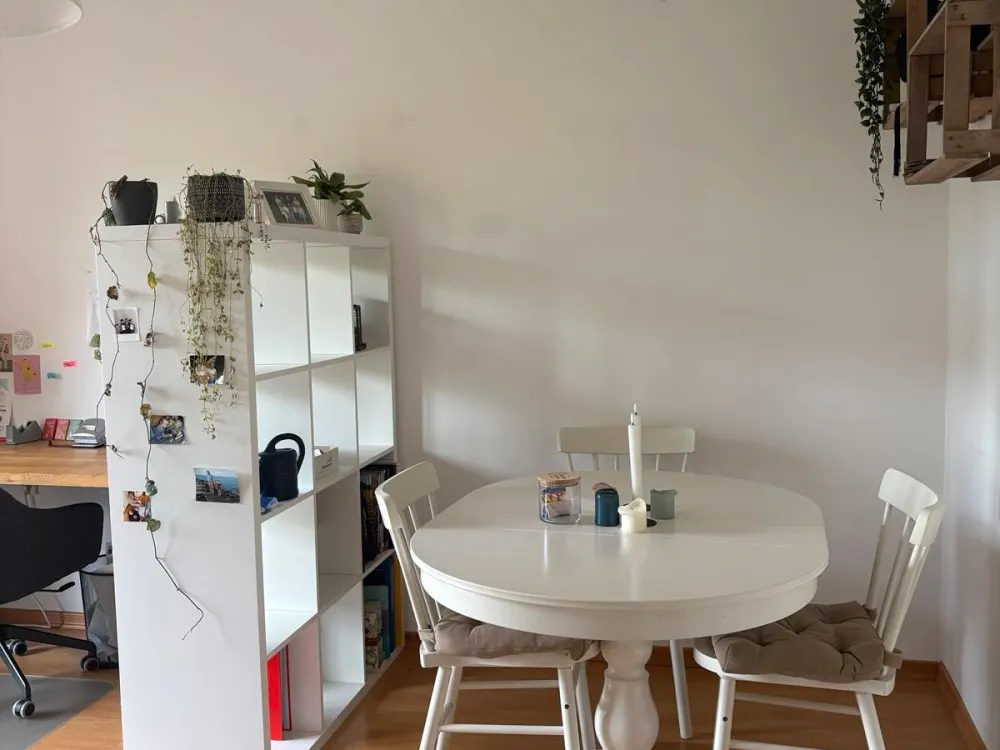 Schöne Wohnung im Vorderen Westen mit 2 Balkonen