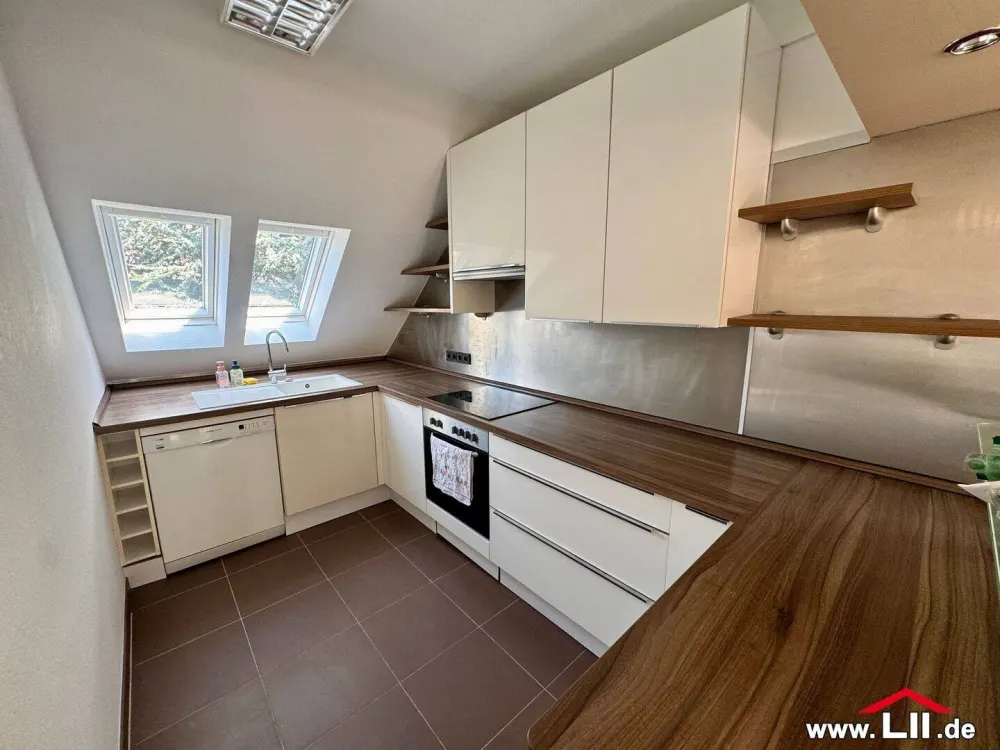 großzügige Maisonettewohnung mit Balkon in Sachsenhausen