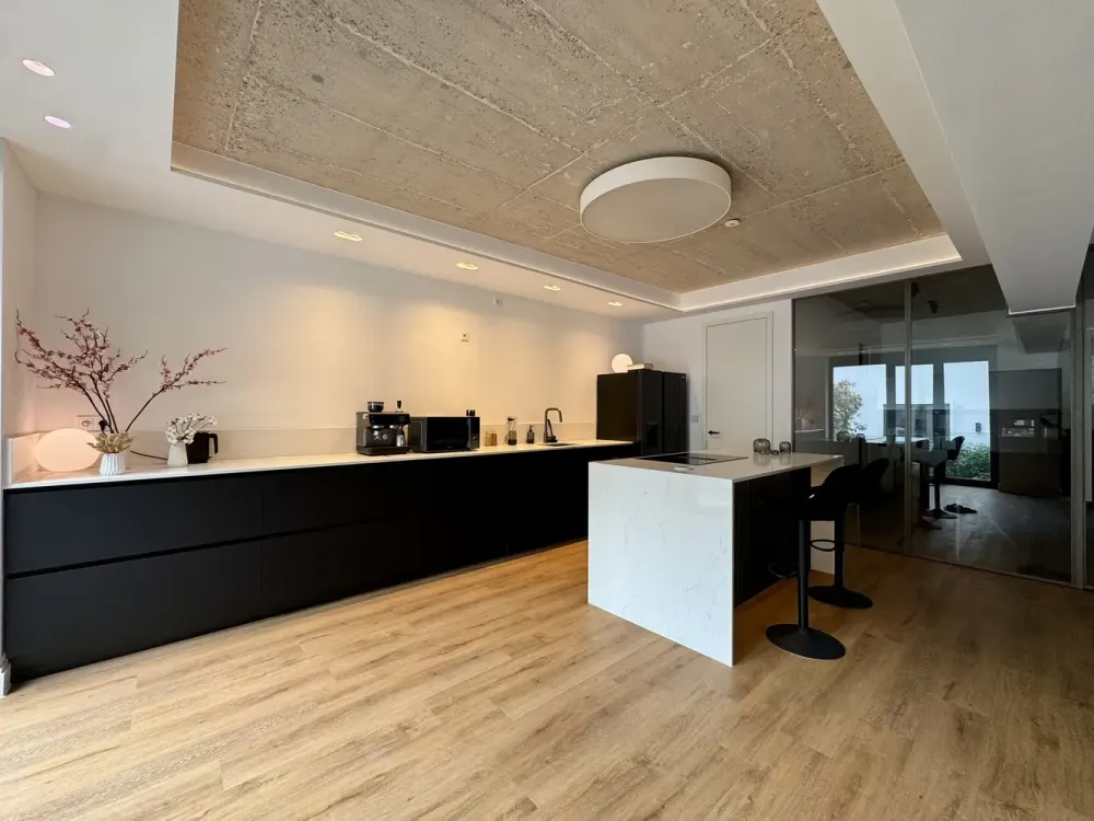 *Exklusives Hinterhof LOFT* als Effizienzhaus mit Smart-Home, Erdwärme & Stellplatz im Medienhafen