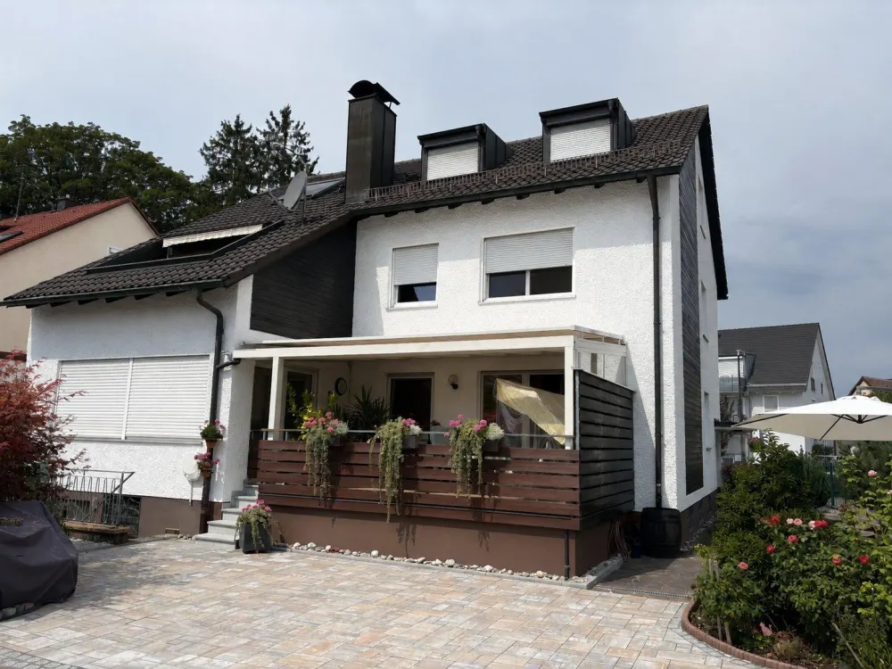 Großzügige 3-Zimmer-Wohnung mit Süd-Loggia ab 01.11.2026