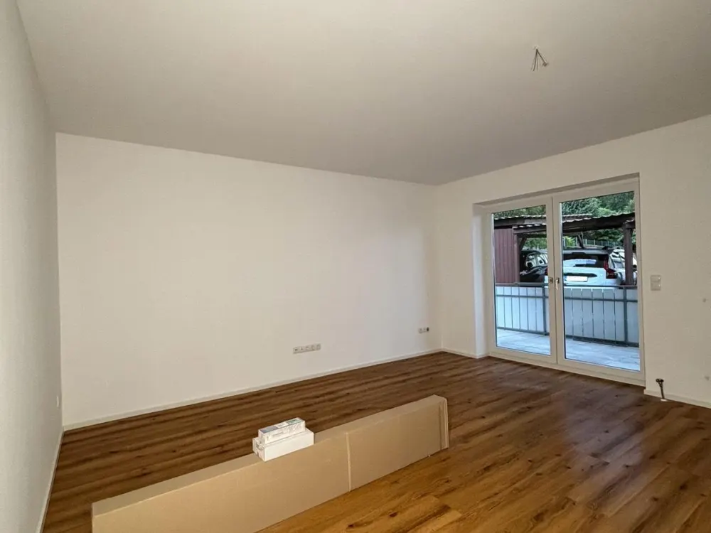 Hochwertig, kernsanierte 3-Zimmerwohnung mit Balkon in TOP Lage