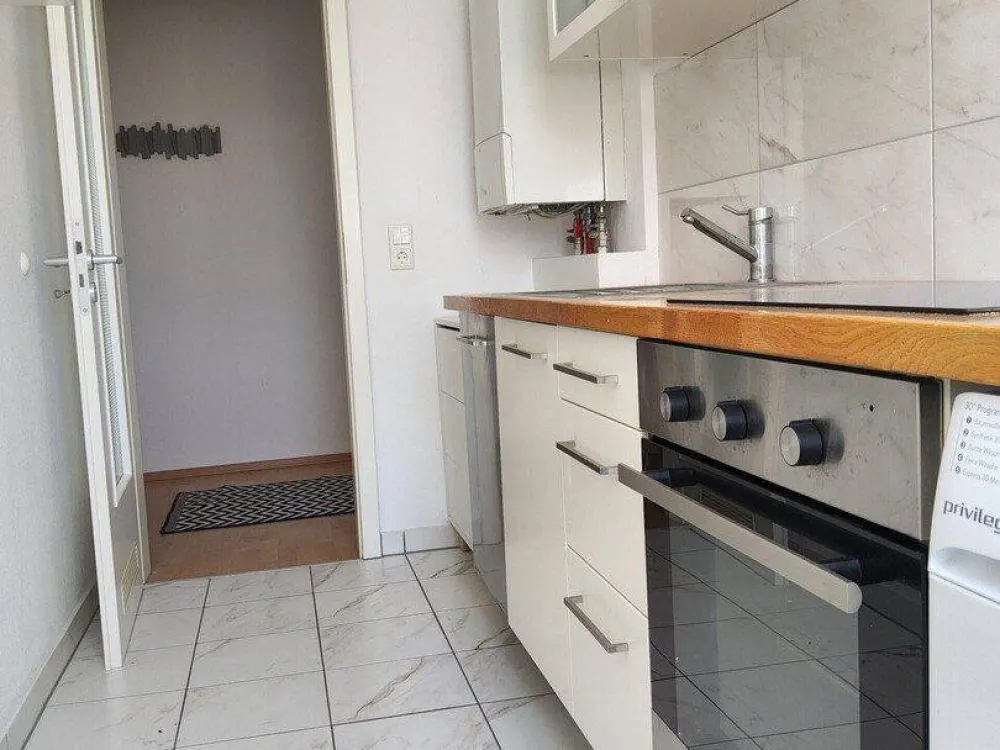 TOP Lage! Möblierte 2-Zimmer-Wohnung