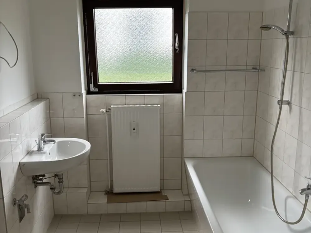 Frisch renovierte 2-Zimmer-Wohnung im wunderschönen Hamburg Sasel